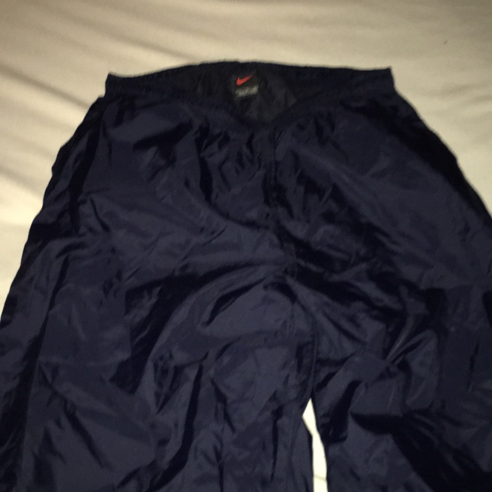 Nike swoosh active ware